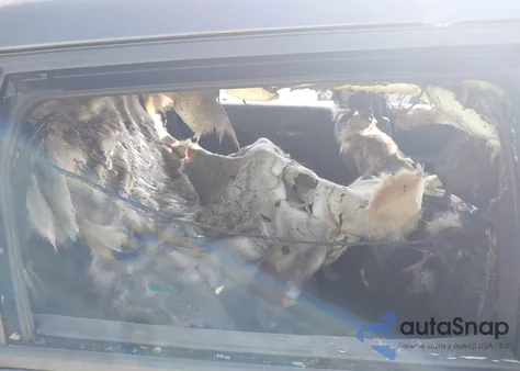 2018 Jeep Cherokee Latitude Fwd z USA, uszkodzony, nr VIN 1C4PJLCX1JD557256